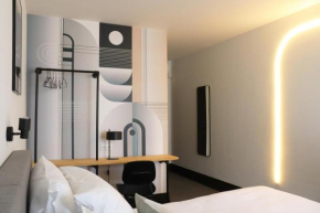 Гостиница Hotel National Antwerp  Антверпен